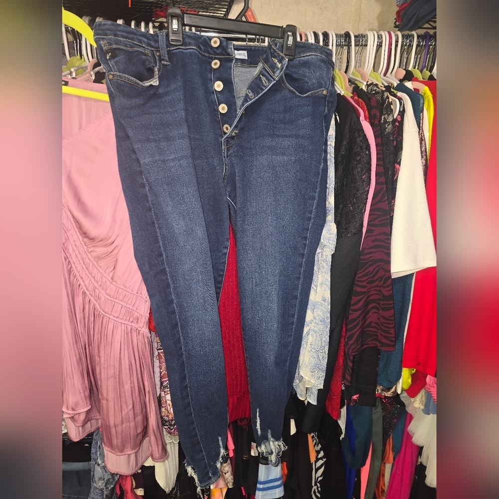 Kancan Skinny Jeans Size 32